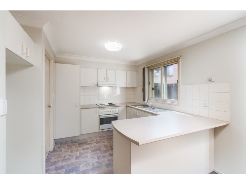 2/6 Toxana Street, Richmond NSW 2753