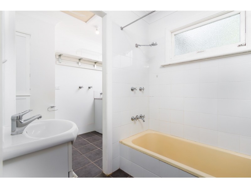 128 Old Bells Line of Rd, Kurrajong NSW 2758