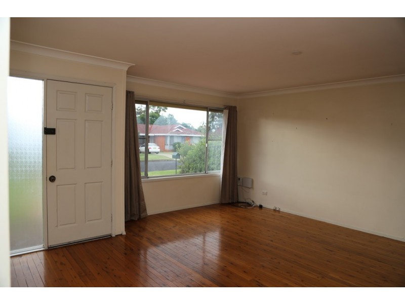 25 Holborrow Ave, Richmond NSW 2753