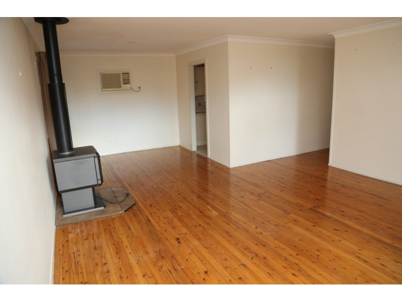 25 Holborrow Ave, Richmond NSW 2753