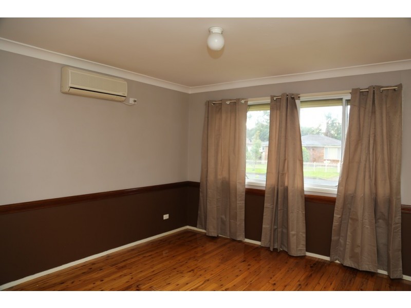 25 Holborrow Ave, Richmond NSW 2753
