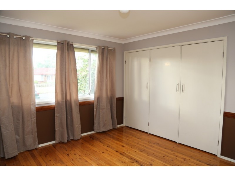 25 Holborrow Ave, Richmond NSW 2753
