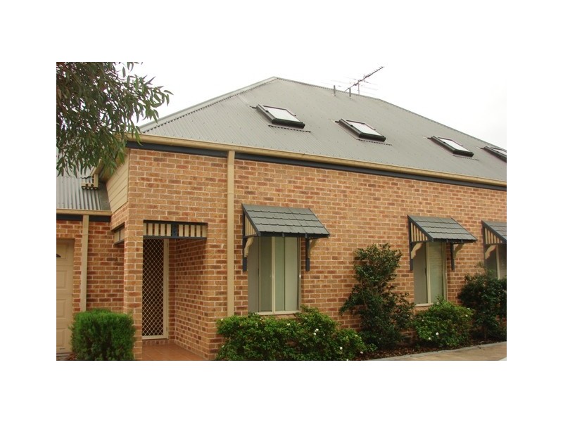 2 / 13 Moray Street, Richmond NSW 2753