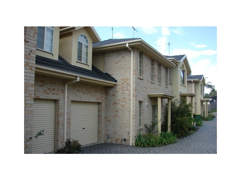 3/586 George Street, South Windsor NSW 2756