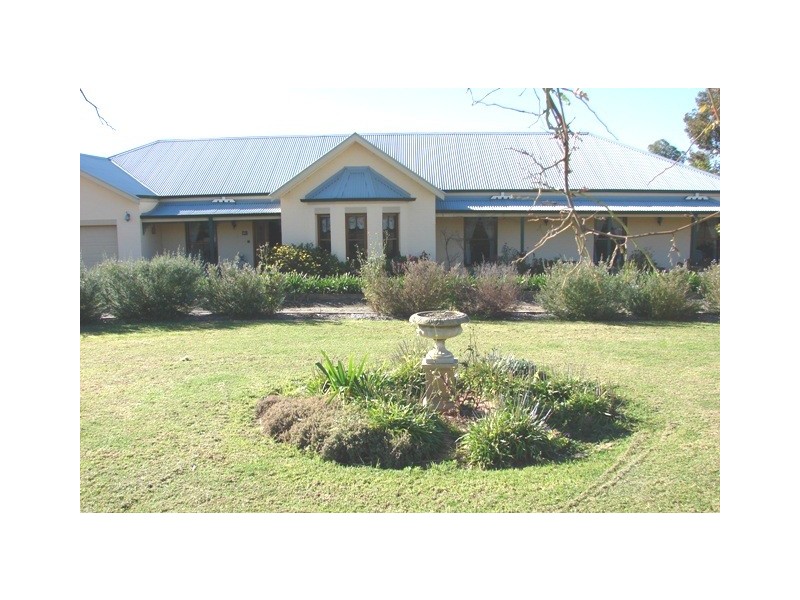 18 Tern Place, Yarramundi NSW 2753