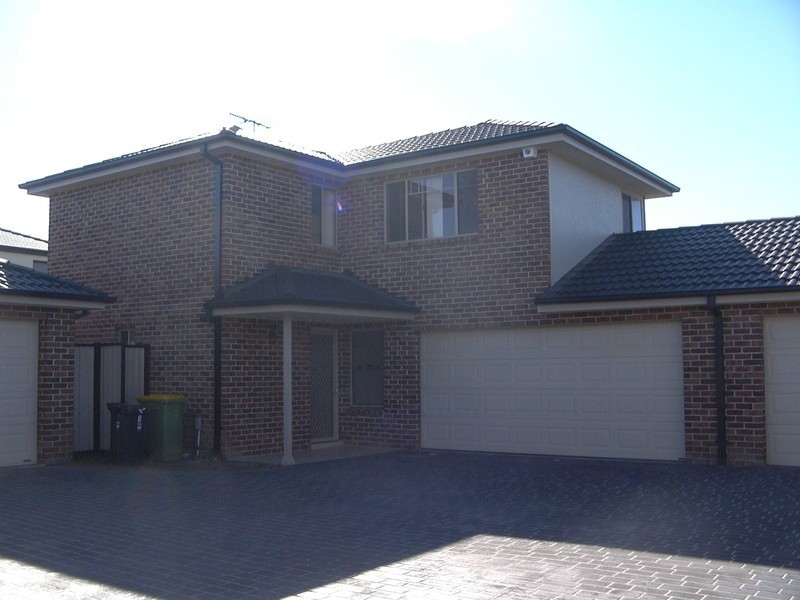 2/3 Rosetta Place, North Richmond NSW 2754