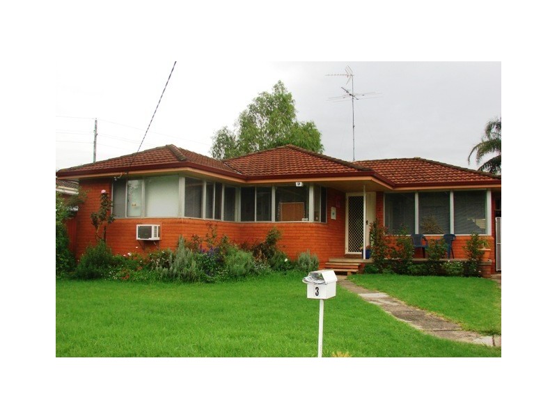 3 Bell Avenue, Richmond NSW 2753