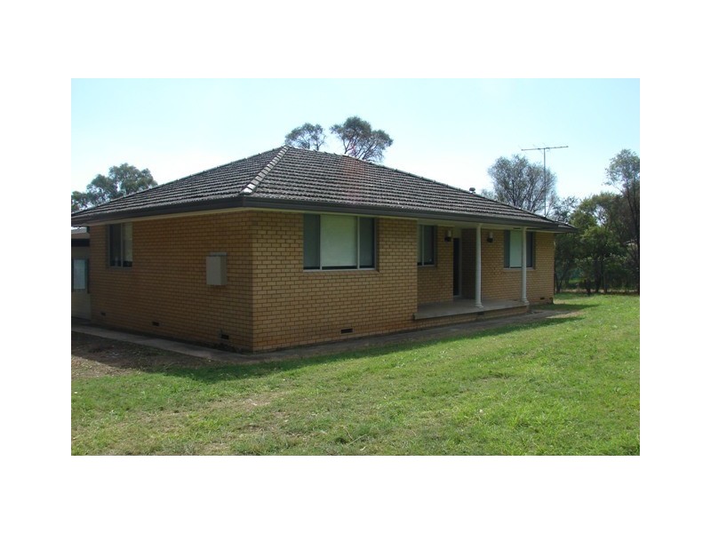 587 Terrace Rd, Freemans Reach NSW 2756