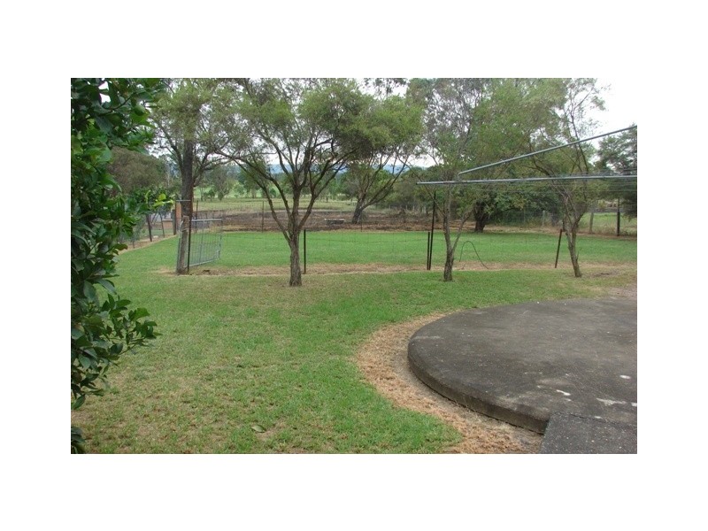 587 Terrace Rd, Freemans Reach NSW 2756