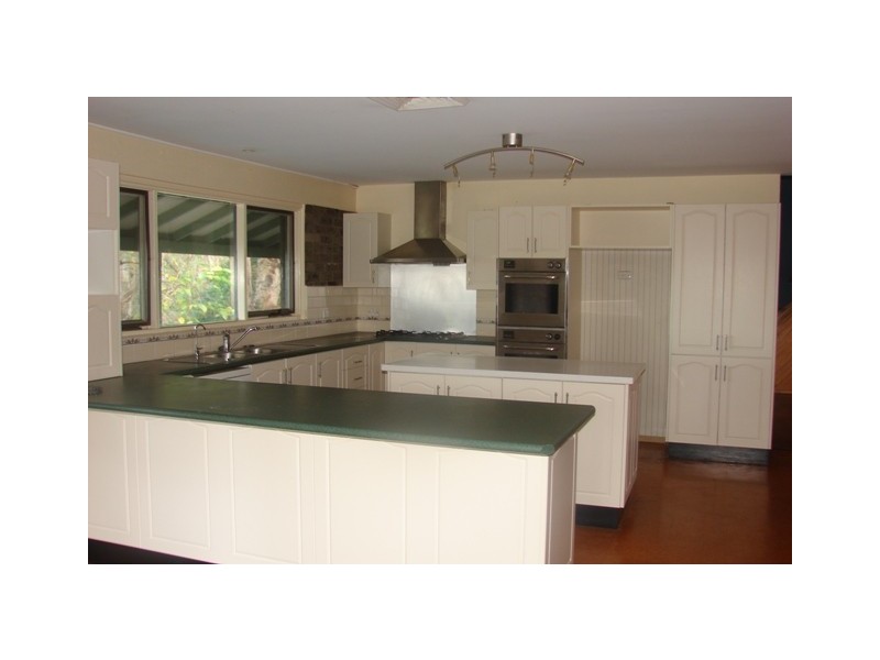 194 Comleroy Road, Kurrajong NSW 2758