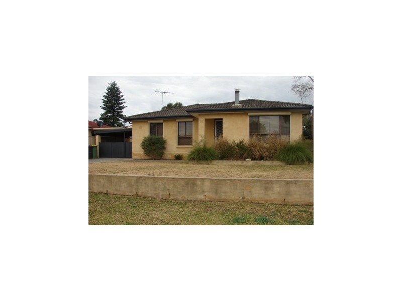 18 Andrew Thompson Drive, Mcgraths Hill NSW 2756