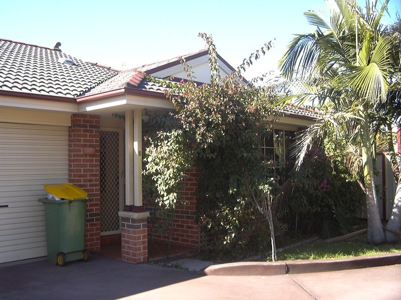 3/25  Conrad Street, Richmond NSW 2753