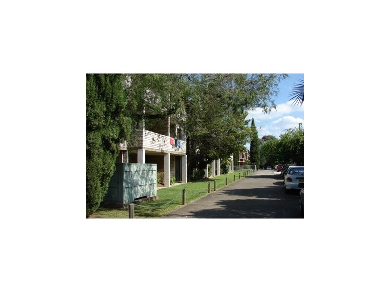 8/102 Windsor Street, Richmond NSW 2753