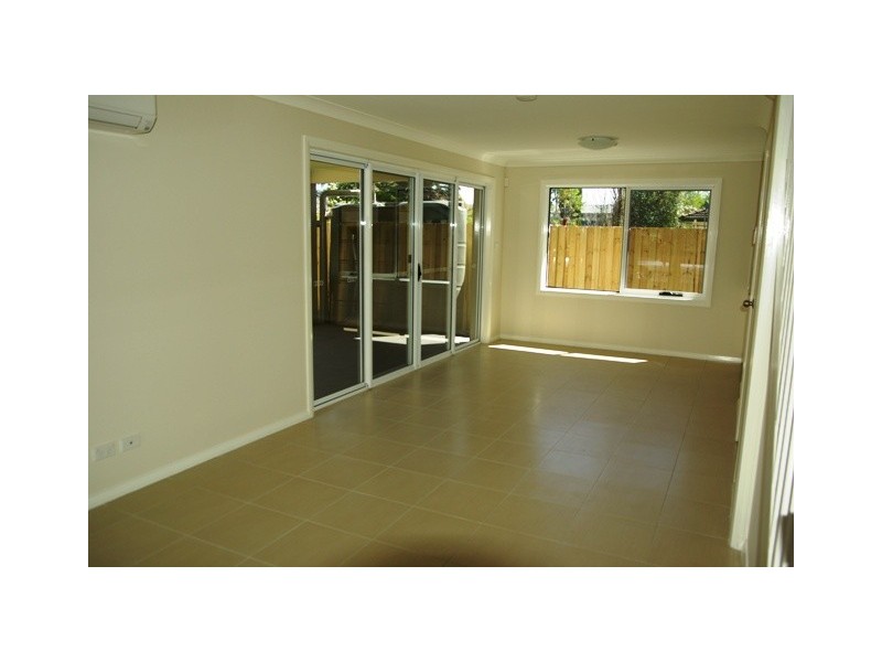 2/26 Teviot St, Richmond NSW 2753