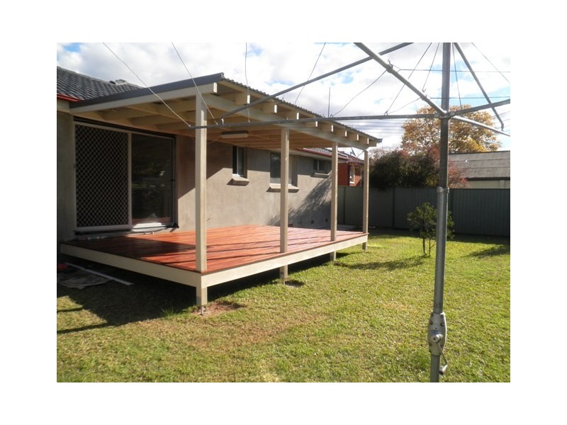 327 Windsor St, Richmond NSW 2753