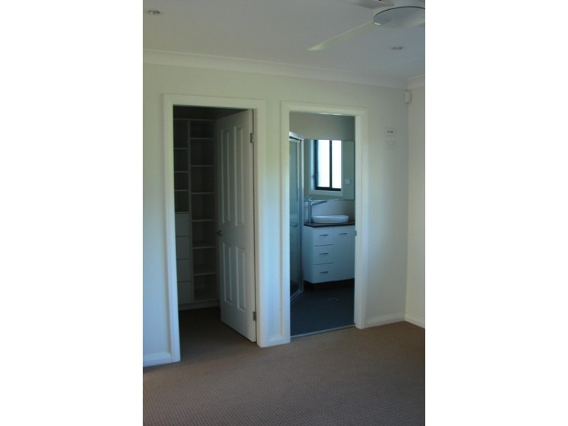 2/350 Macquarie Street, South Windsor NSW 2756