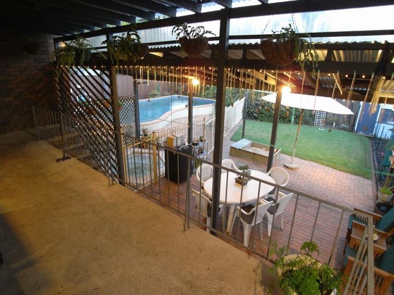 17 Cleveley Ave, Kings Langley NSW 2147