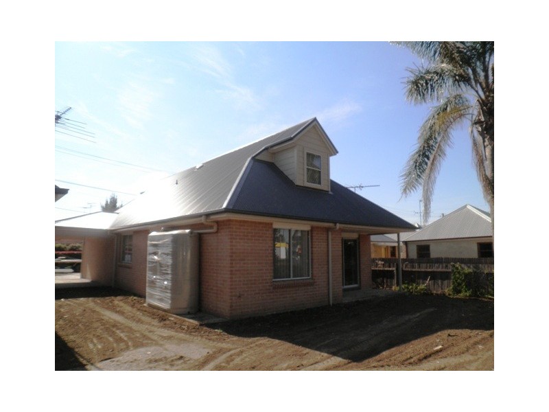 1/10 Charles Street, North Richmond NSW 2754