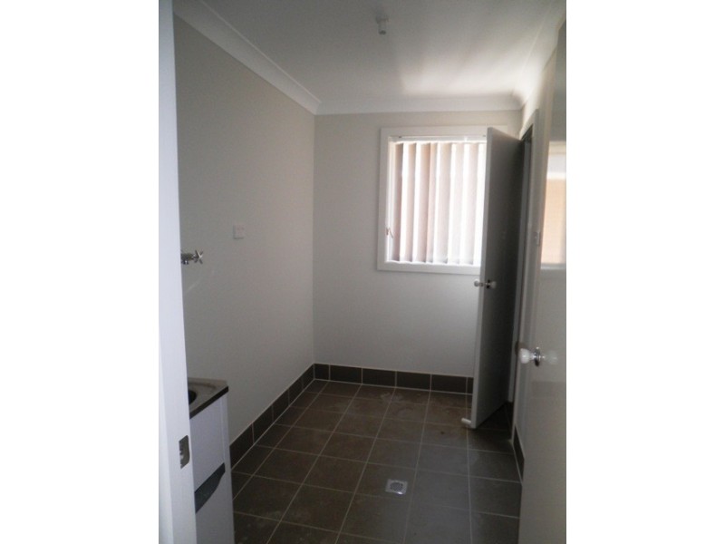 2/10 Charles Street, North Richmond NSW 2754