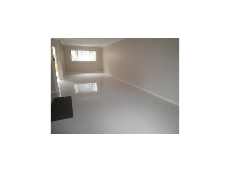 2/48-50 Cox Street, South Windsor NSW 2756