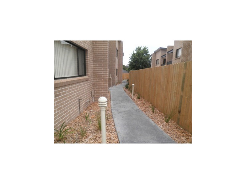 2/48-50 Cox Street, South Windsor NSW 2756