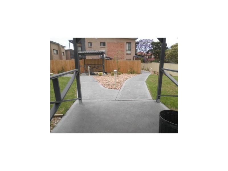 2/48-50 Cox Street, South Windsor NSW 2756