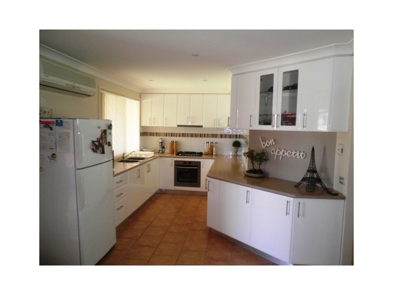 4 Ellim Place, Cranebrook NSW 2749