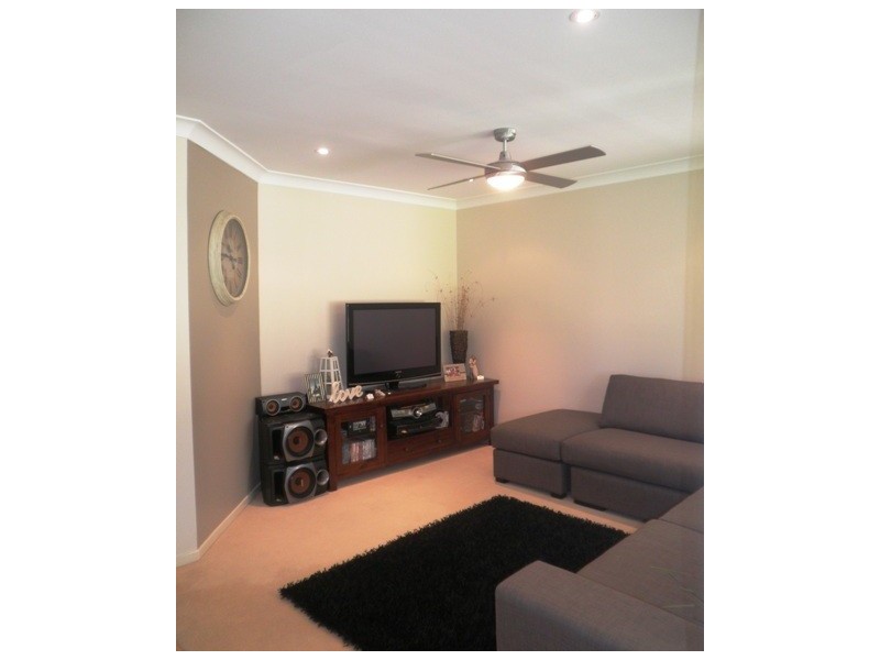 4 Ellim Place, Cranebrook NSW 2749