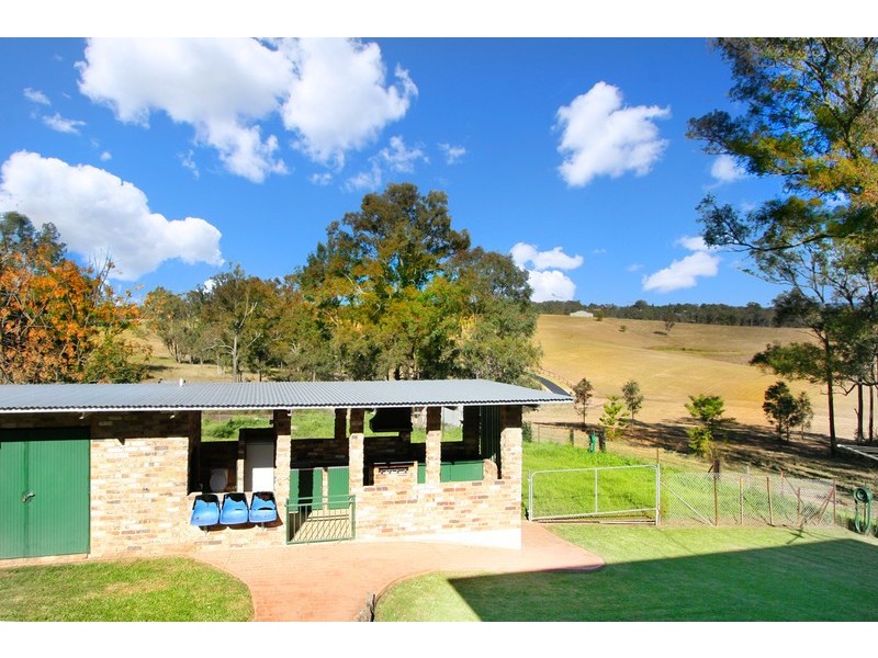 40 Derrig Rd, Tennyson NSW 2754