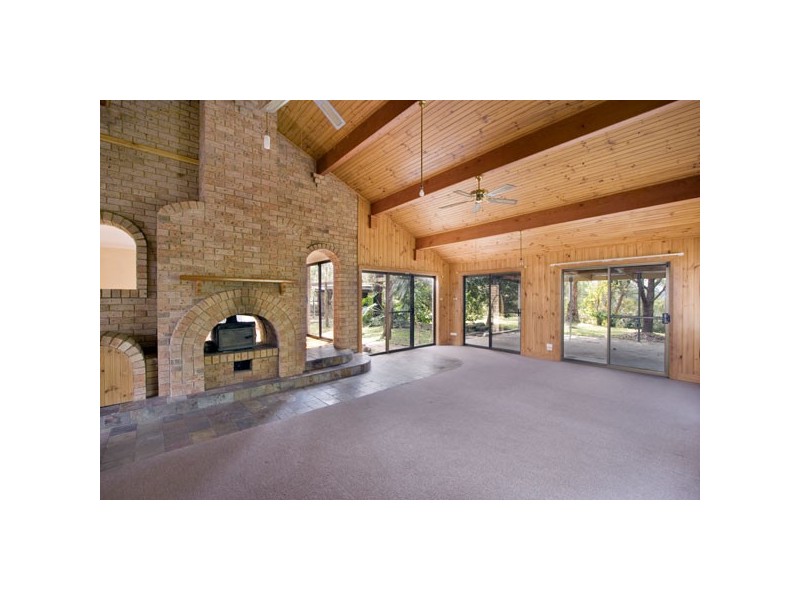 155  Bull Ridge Rd, East Kurrajong NSW 2758