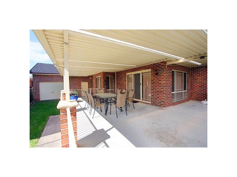 11 Victoria Pl, Richmond NSW 2753