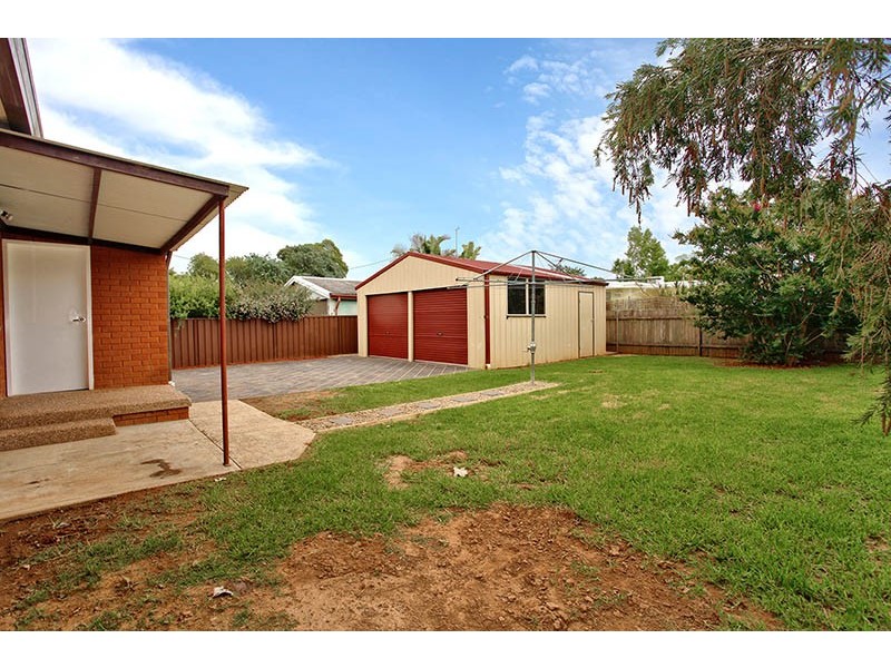 39 Douglas St, Richmond NSW 2753