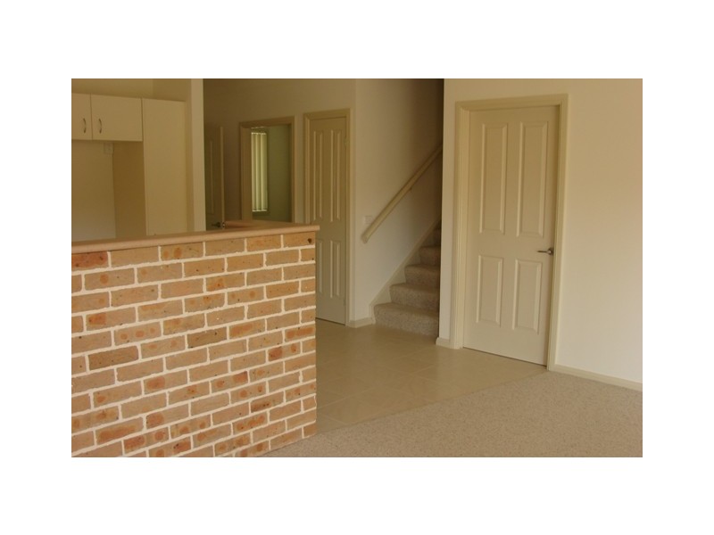 3/182  March Street, Richmond NSW 2753