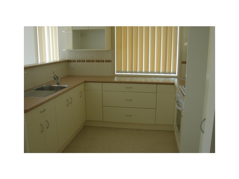 3/182  March Street, Richmond NSW 2753