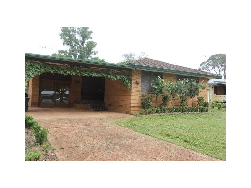 57 Pecks Rd, North Richmond NSW 2754