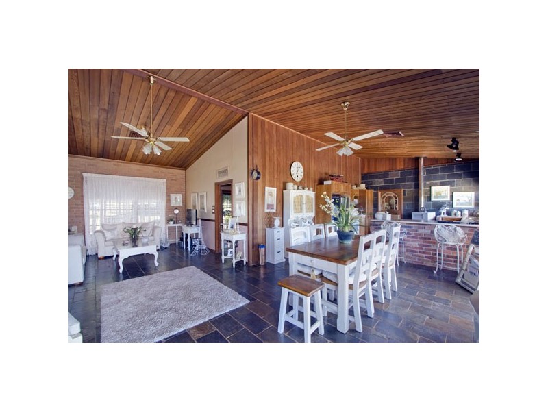 222 Cedar Ridge Rd, Kurrajong NSW 2758