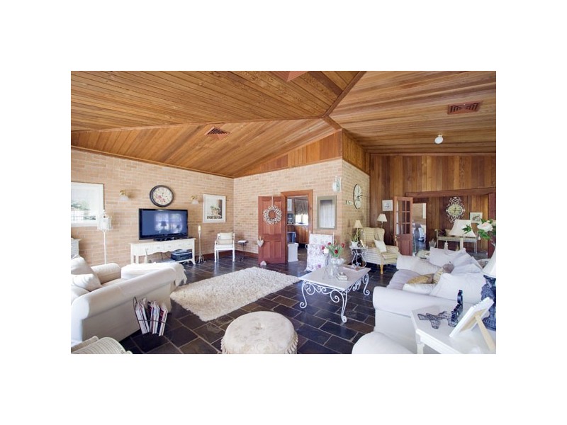 222 Cedar Ridge Rd, Kurrajong NSW 2758