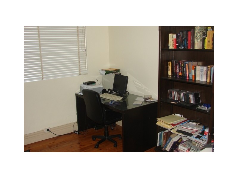 2/5 Paget St, Richmond NSW 2753