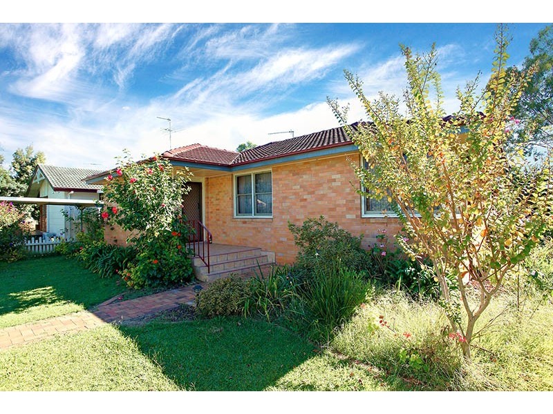 51 Luttrell St, Richmond NSW 2753