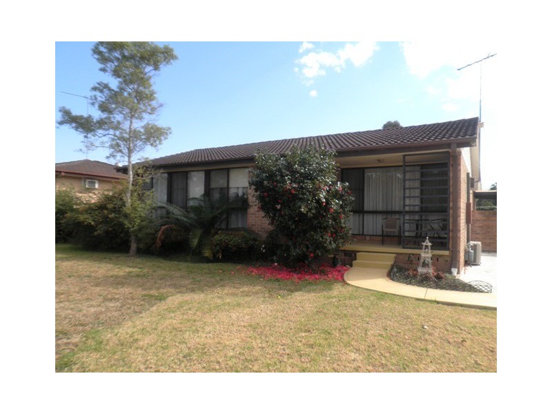 30 William Cox Drive, Richmond NSW 2753
