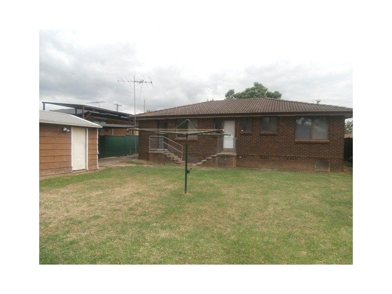 5 Minchin Ave, Richmond NSW 2753