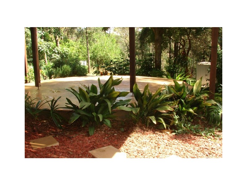 300 Lieutenant Bowen Drive, Bowen Mountain NSW 2753