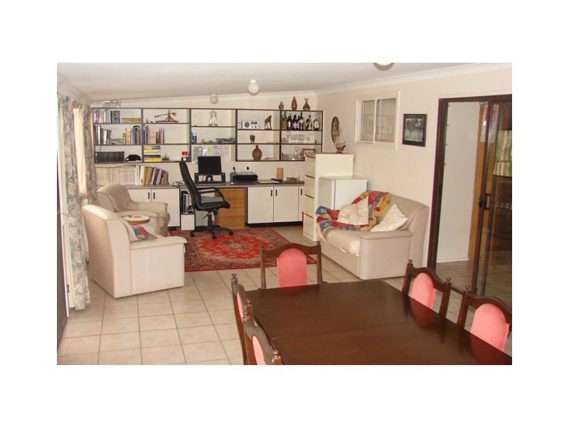 300 Lieutenant Bowen Drive, Bowen Mountain NSW 2753