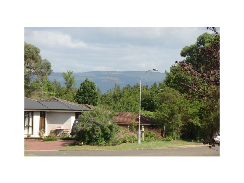 50 William Cox Dr, Richmond NSW 2753