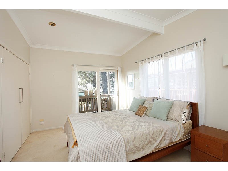 19 Bellbird Cr, Bowen Mountain NSW 2753