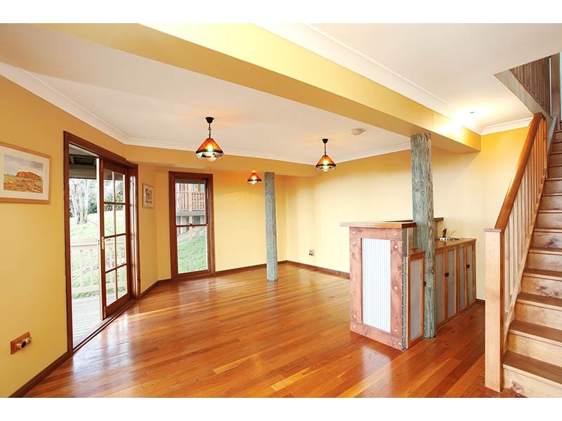 19 Bellbird Cr, Bowen Mountain NSW 2753