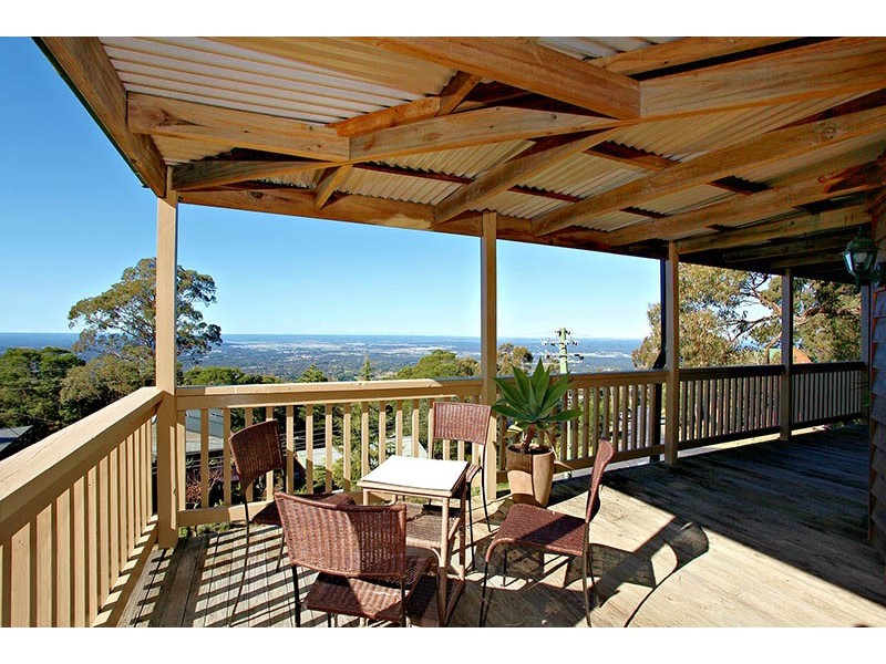 19 Bellbird Cr, Bowen Mountain NSW 2753