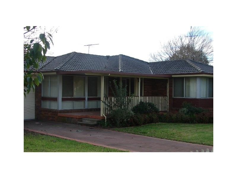 63 Paget Street, Richmond NSW 2753
