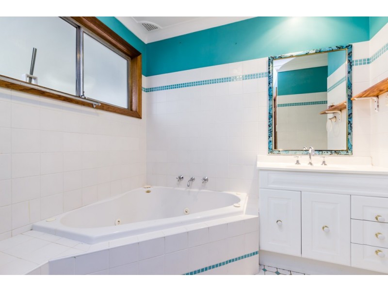 18 Hughes ave, Richmond NSW 2753