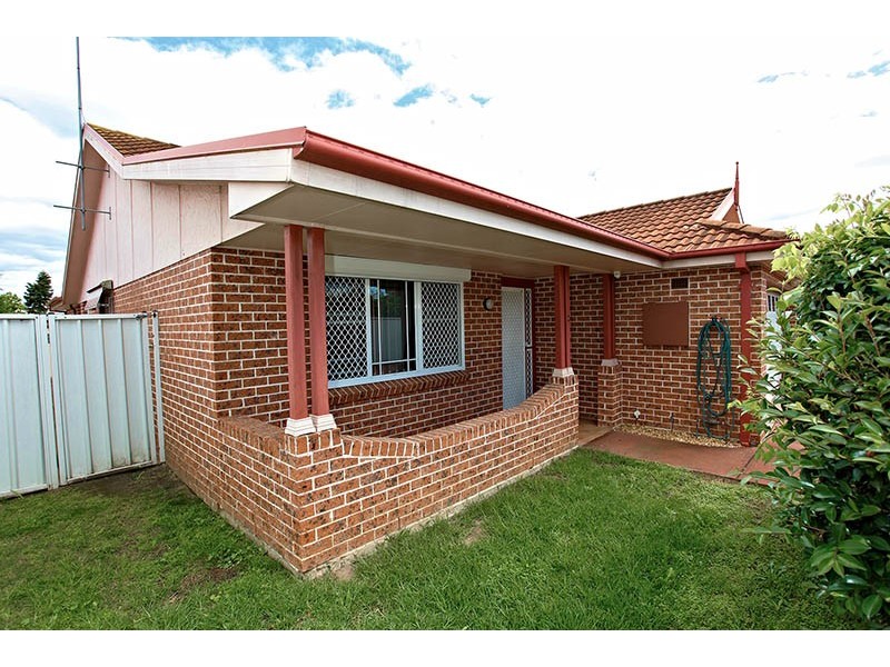 4/42 March St, Richmond NSW 2753